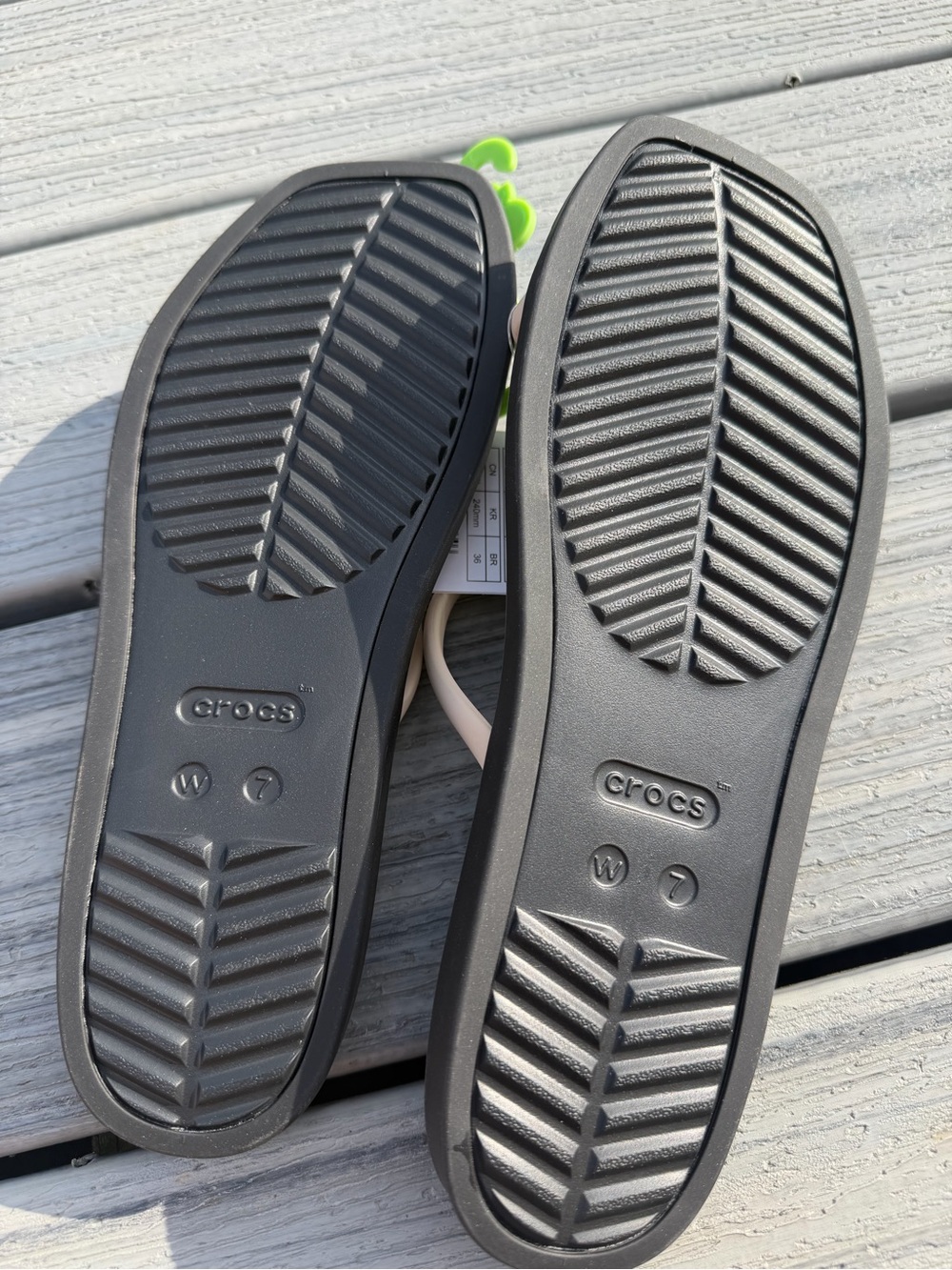 Crocs Women’s Miami Two Straps Two Toned Black & Dulce Beige Sandals 7 - Picture 6 of 11